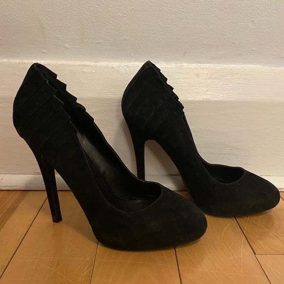 Black suede Aldo heels size 37 - Picture 2 of 8
